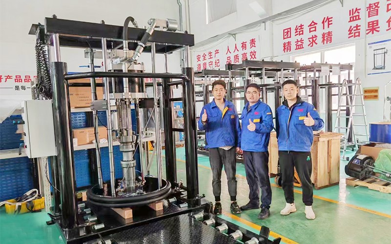 1000L Four-Column Glue Lifting Machine - Audi Automobile Project Delivery Site 1000L Four-Column Glue Lifting Machine - Audi Automobile Project Delivery Site